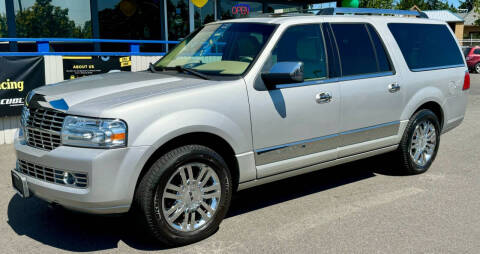 2007 Lincoln Navigator L for sale at Vista Auto Sales in Lakewood WA