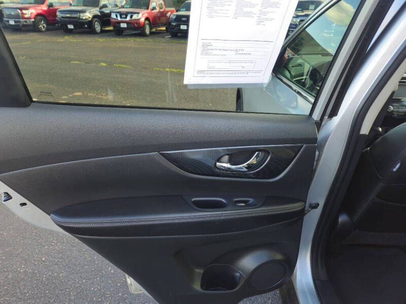 2015 Nissan Rogue SL