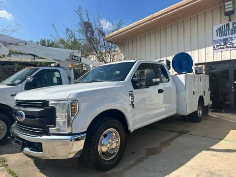2019 Ford F-350 Super Duty for sale at TWIN CITY MOTORS in Houston TX