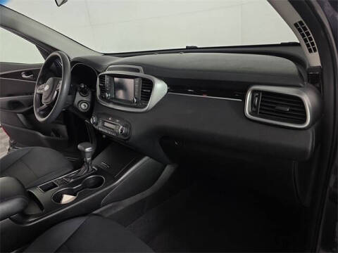 2019 Kia Sorento LX V6