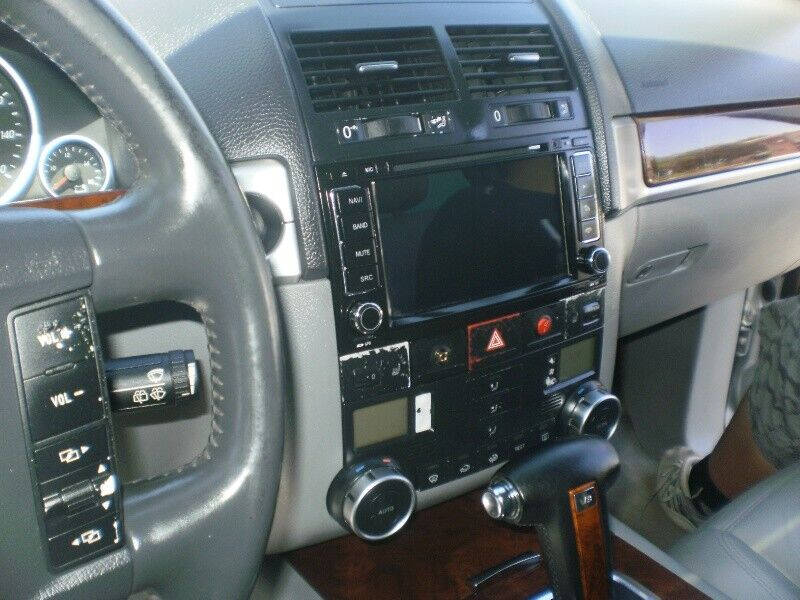 2004 Volkswagen Touareg V8