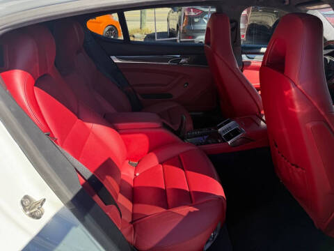 2014 Porsche Panamera Turbo Executive