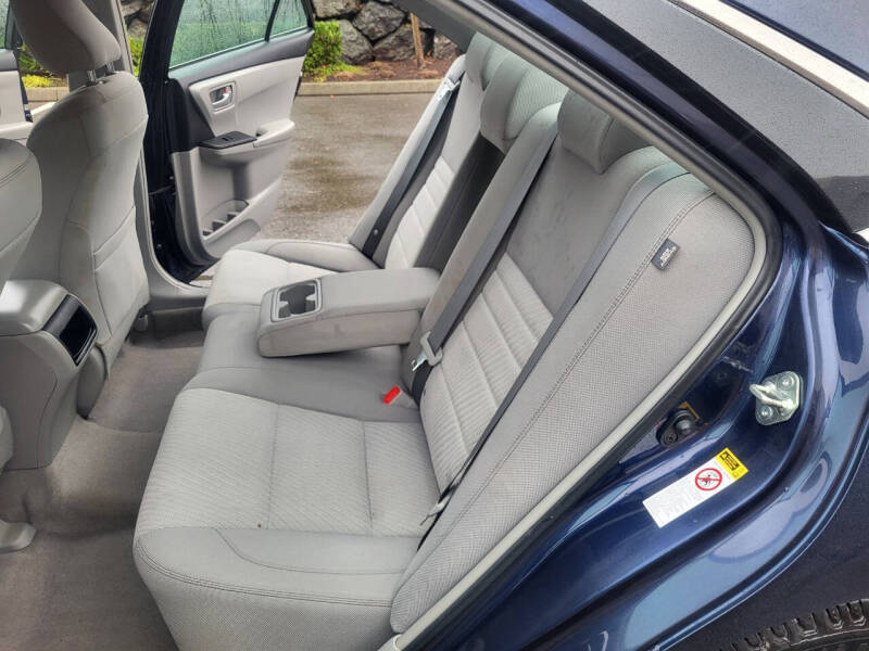 2015 Toyota Camry LE