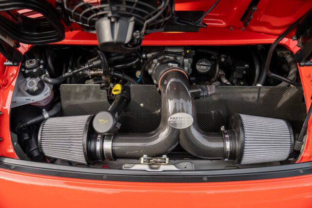 2003 Porsche 911 34