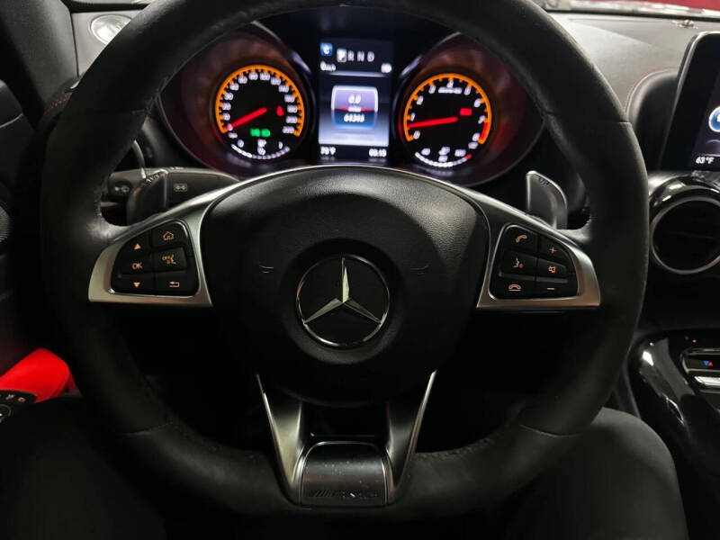 2017 Mercedes-Benz AMG GT S