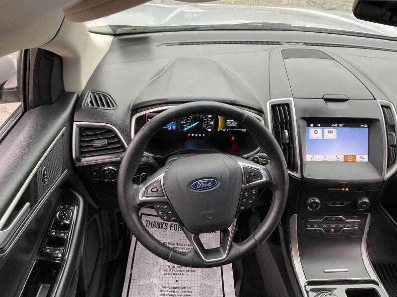 2019 Ford Edge SEL