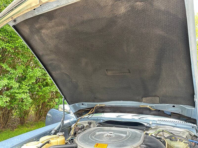 1986 Mercedes-Benz 560-Class 560 SL