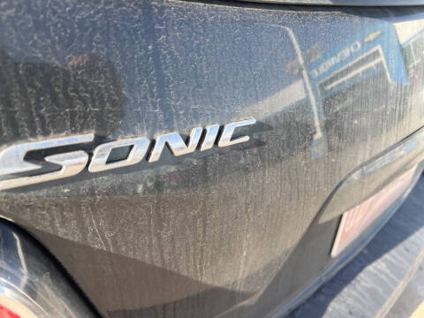 2018 Chevrolet Sonic LT Auto