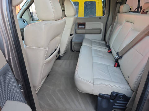 2004 Ford F-150 Lariat