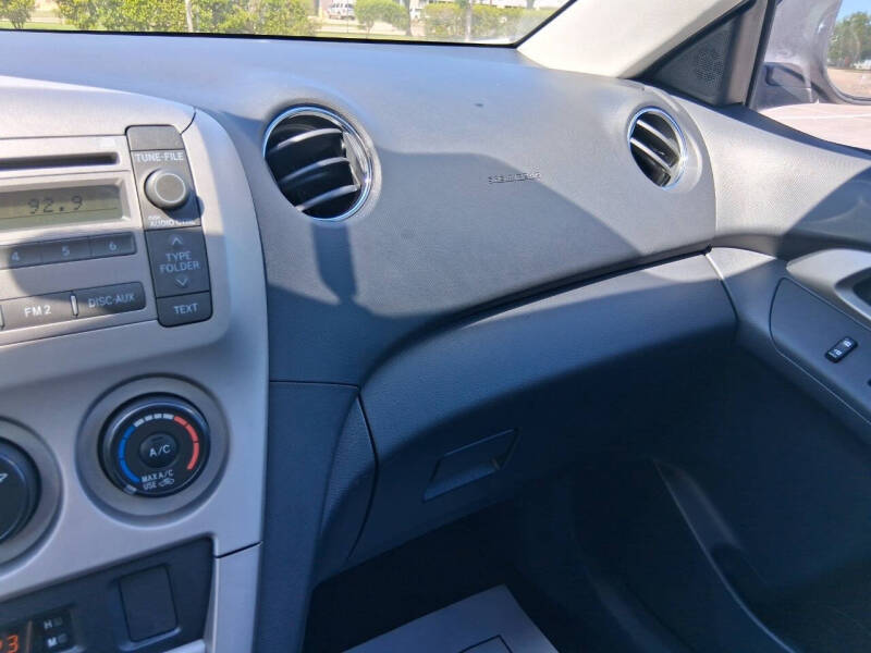 2009 Toyota Matrix S