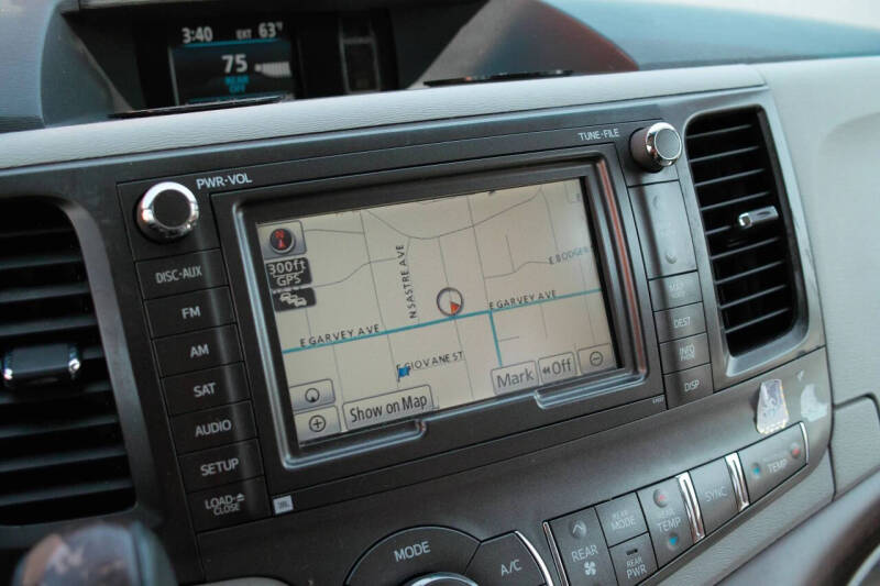 2013 Toyota Sienna