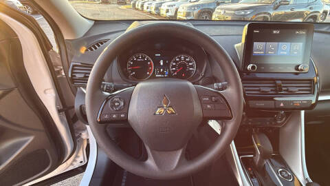 2026 Mitsubishi Eclipse Cross ES