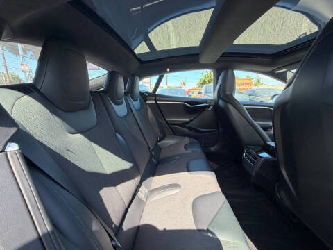 2016 Tesla Model S 75D