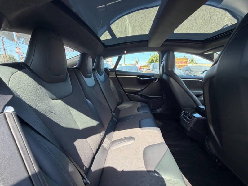 2016 Tesla Model S 75D