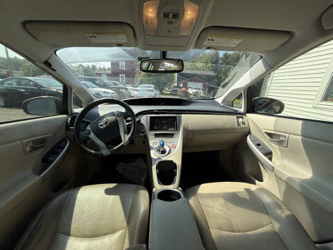 2013 Toyota Prius Two