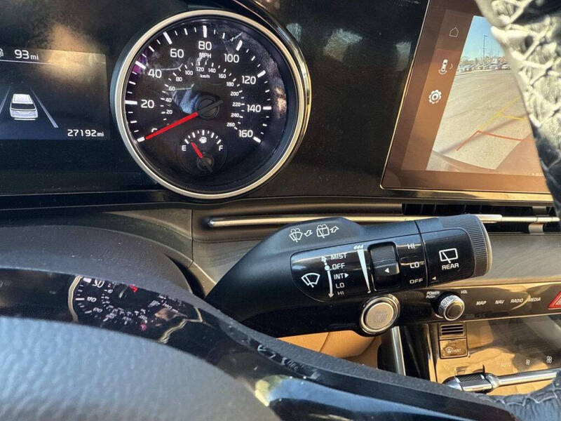 2023 Kia Carnival EX