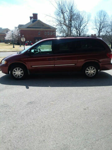 2007 Chrysler Town and Country for sale at DALE GREEN MOTORS in Mountain Home AR