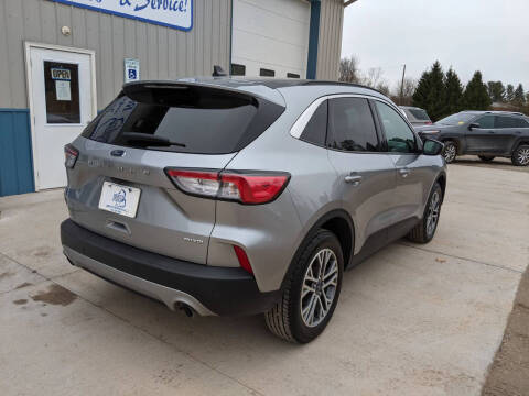 2022 Ford Escape SEL