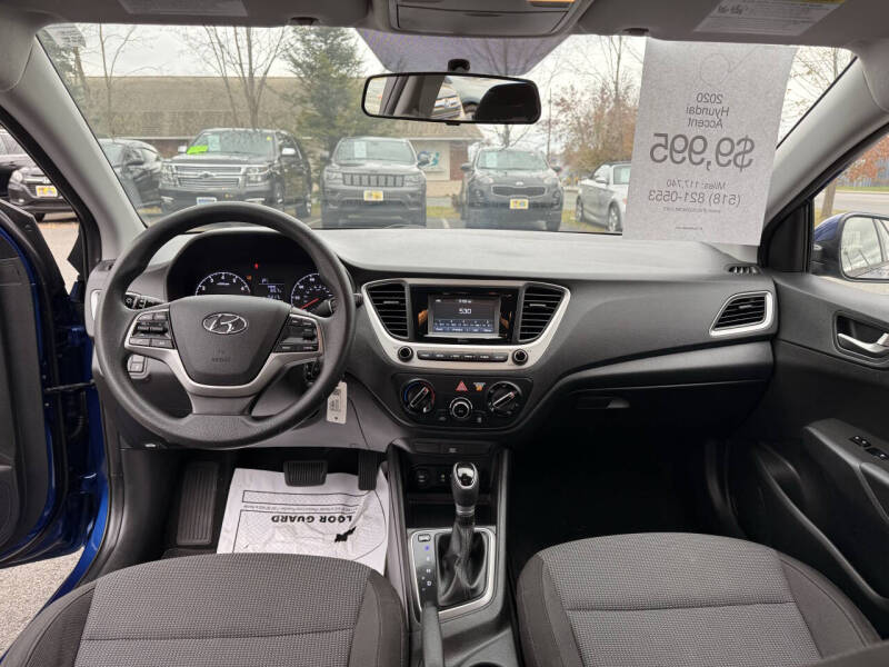 2020 Hyundai Accent SE