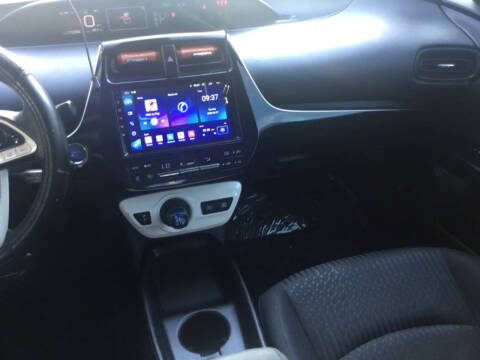 2018 Toyota Prius One