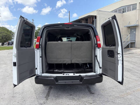 2020 Chevrolet Express LS 3500
