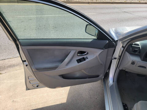 2009 Toyota Camry LE