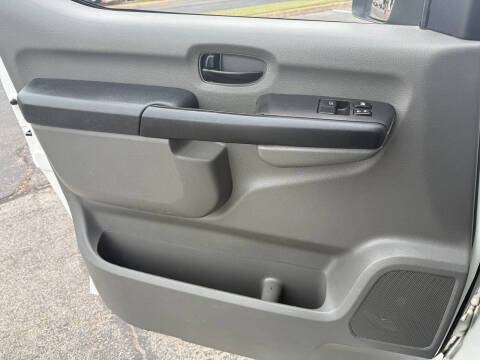 2016 Nissan NV 1500 S