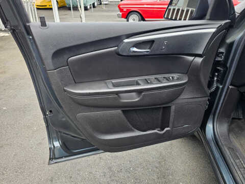 2010 Chevrolet Traverse LT