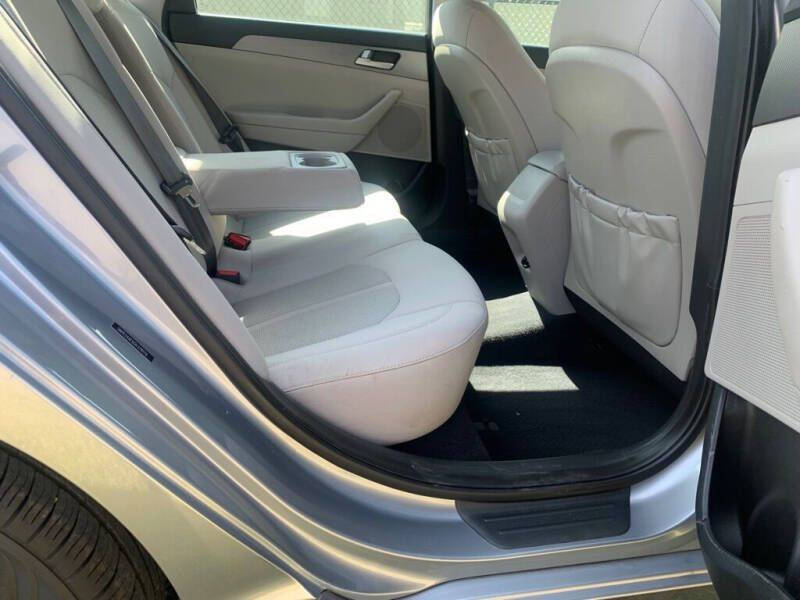 2016 Hyundai Sonata SE