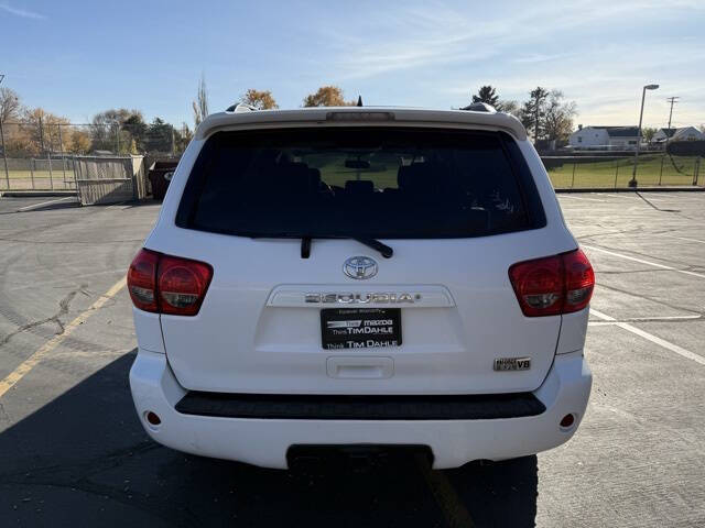 2012 Toyota Sequoia SR5