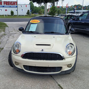2009 MINI Cooper for sale at MVP AUTO DEALER INC in Lake City FL