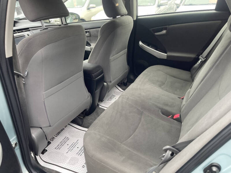 2013 Toyota Prius One