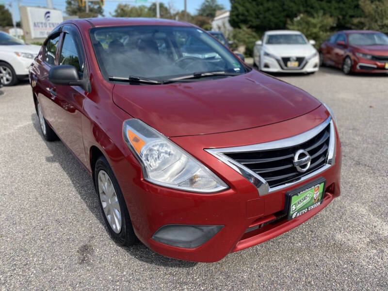 2015 Nissan Versa 1.6 S Plus