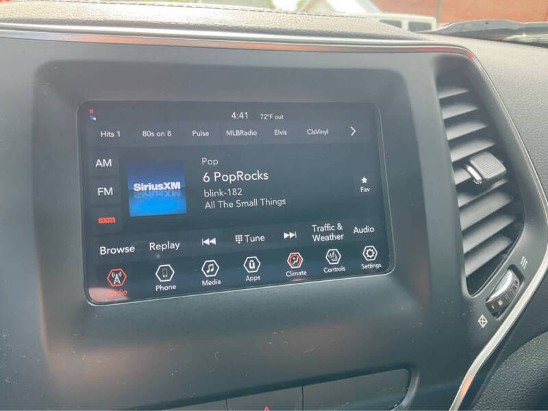 2020 Jeep Cherokee Altitude