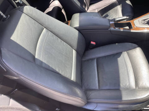 2012 BMW 3 Series 328i