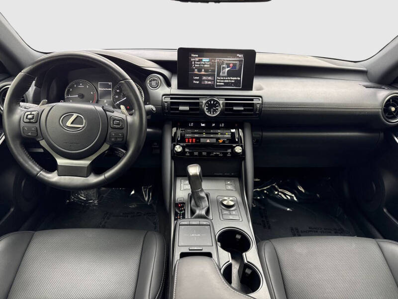 2023 Lexus IS 300
