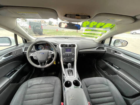 2013 Ford Fusion SE