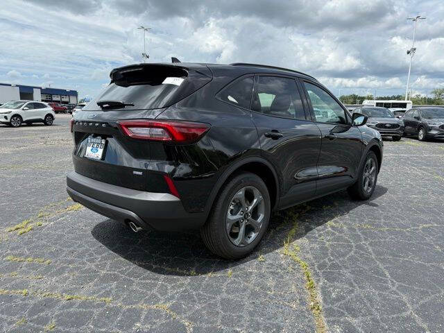 2025 Ford Escape Hybrid ST-Line