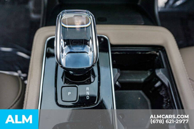 2025 Volvo XC90 B6 Plus Bright Theme 7P