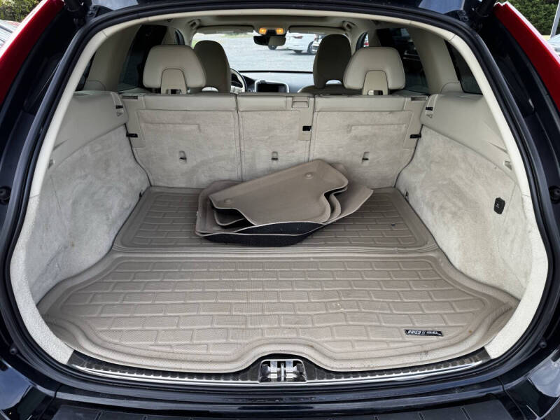 2015 Volvo XC60 T5 Drive-E Premier