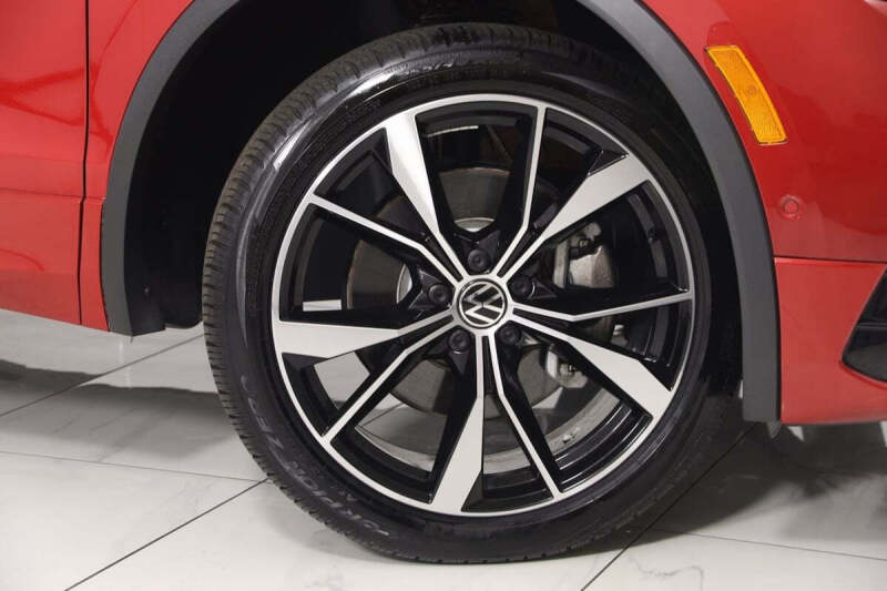 2024 Volkswagen Tiguan SEL R-Line 4Motion