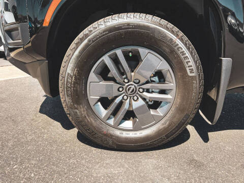 2025 Nissan Frontier SV