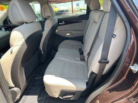 2016 Kia Sorento LX