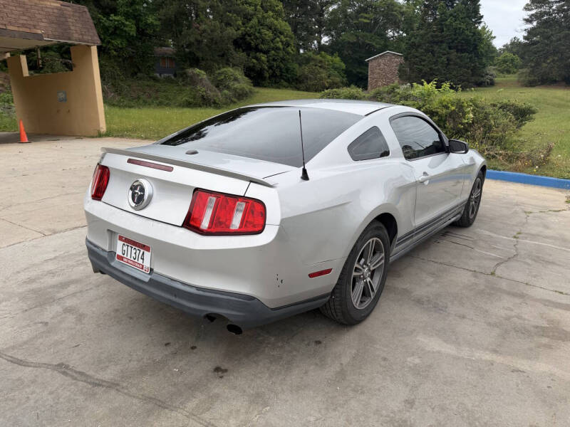 2010 Ford Mustang V6