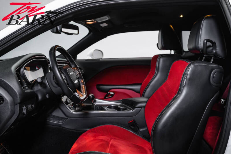 2015 Dodge Challenger SRT Hellcat
