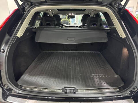 2023 Volvo XC60 B5 Core
