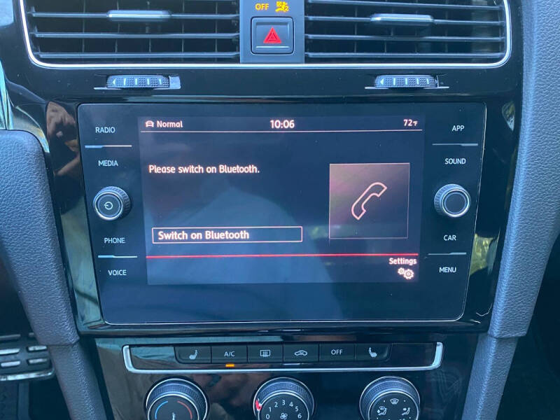 2018 Volkswagen Golf GTI S