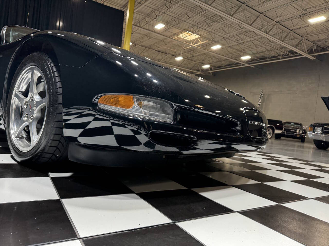 2004 Chevrolet Corvette 36