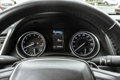 2020 Toyota Camry SE Nightshade