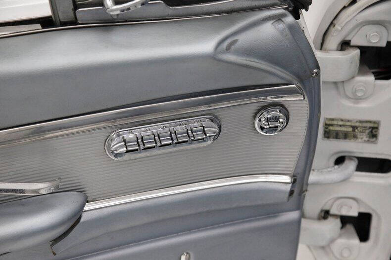 1962 Ford Thunderbird